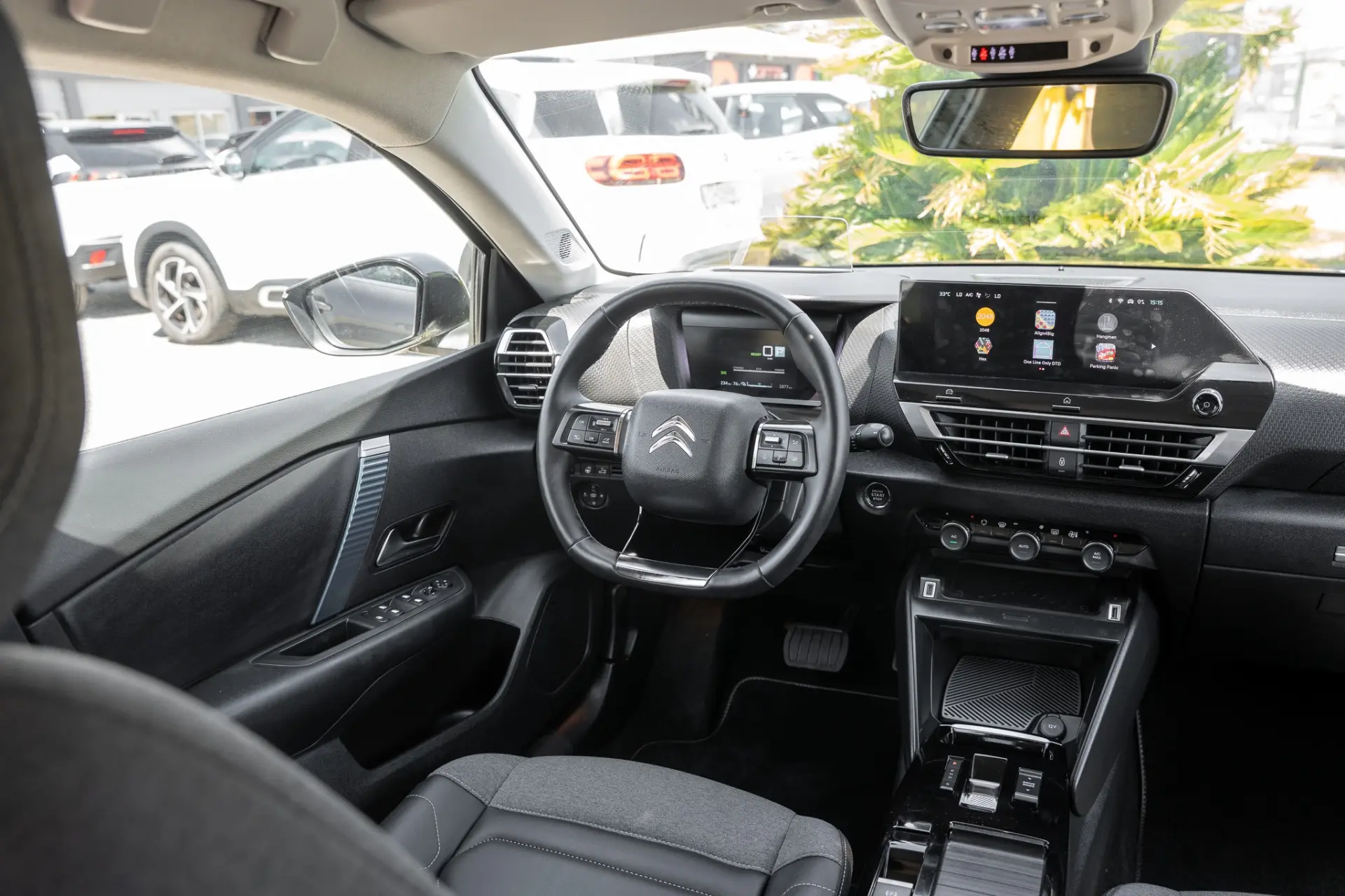 Citroen e-C4 X Shine 14