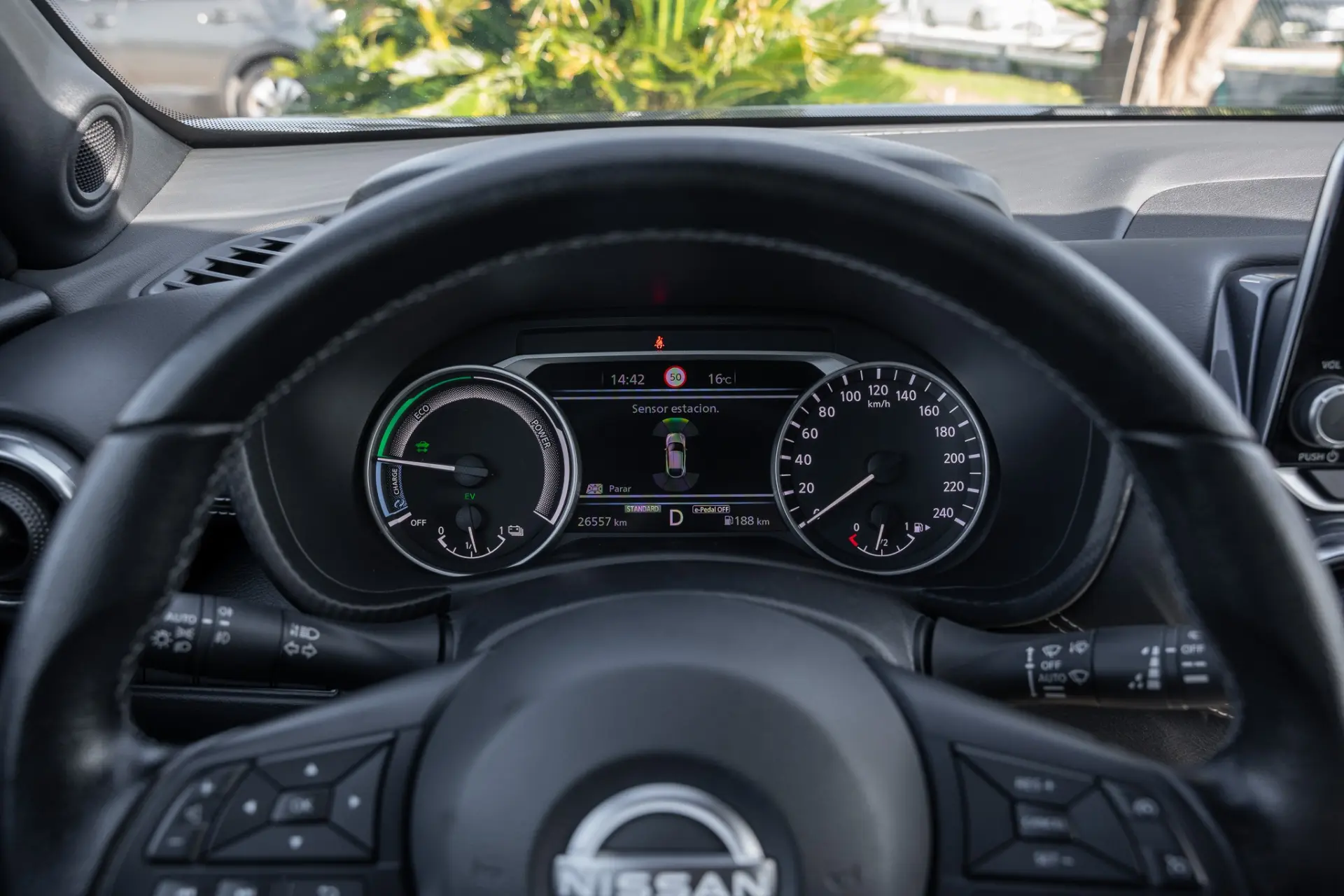 Nissan Juke 1.6 Hybrid N-Connecta NAV. 11