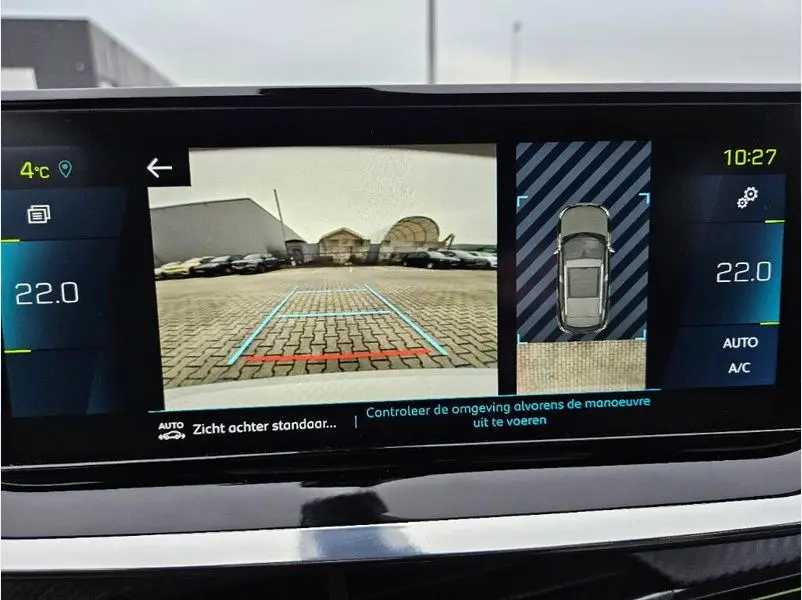 Peugeot e-2008 50 kWh GT 11