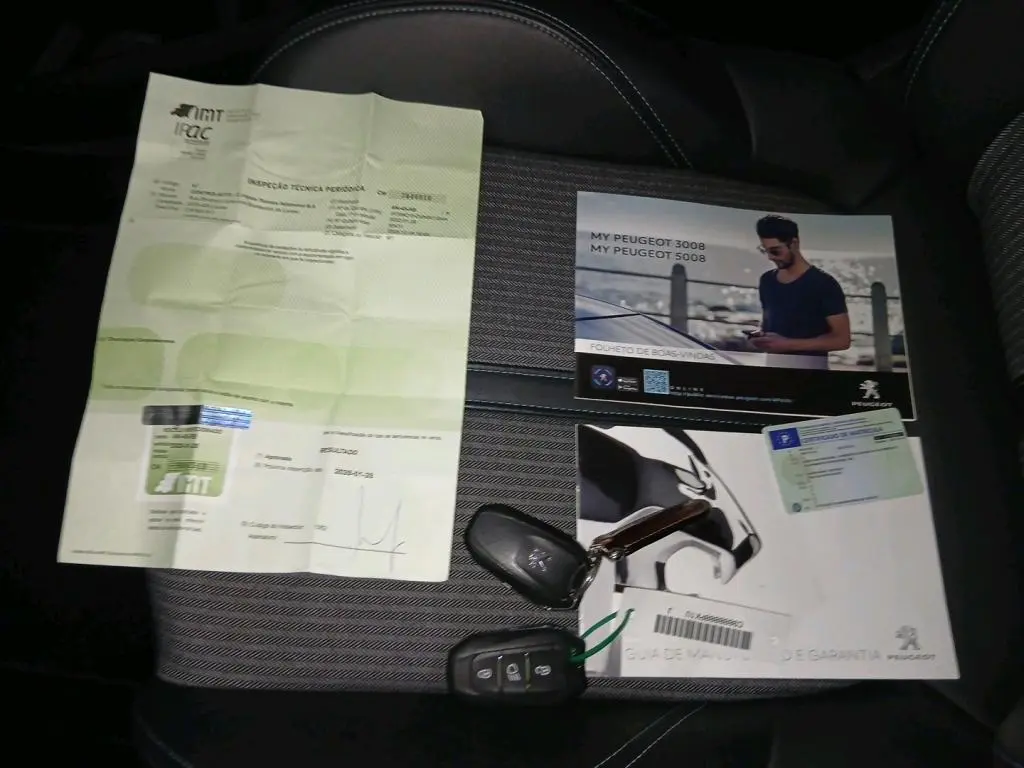 Peugeot 5008 1.5 BlueHDi Allure EAT8 16