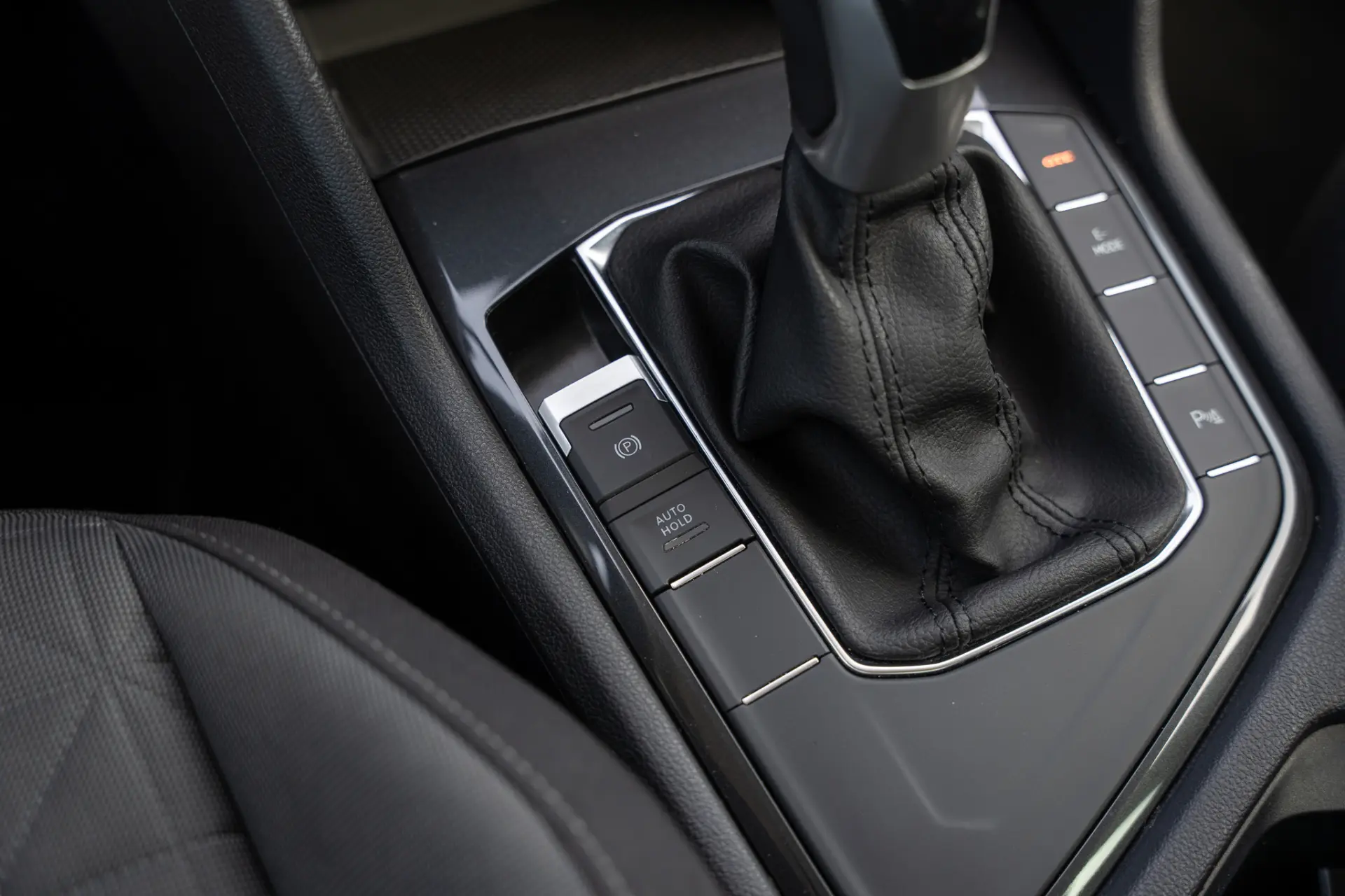Volkswagen Tiguan 1.4 TSI eHybrid Conceptline DSG 17