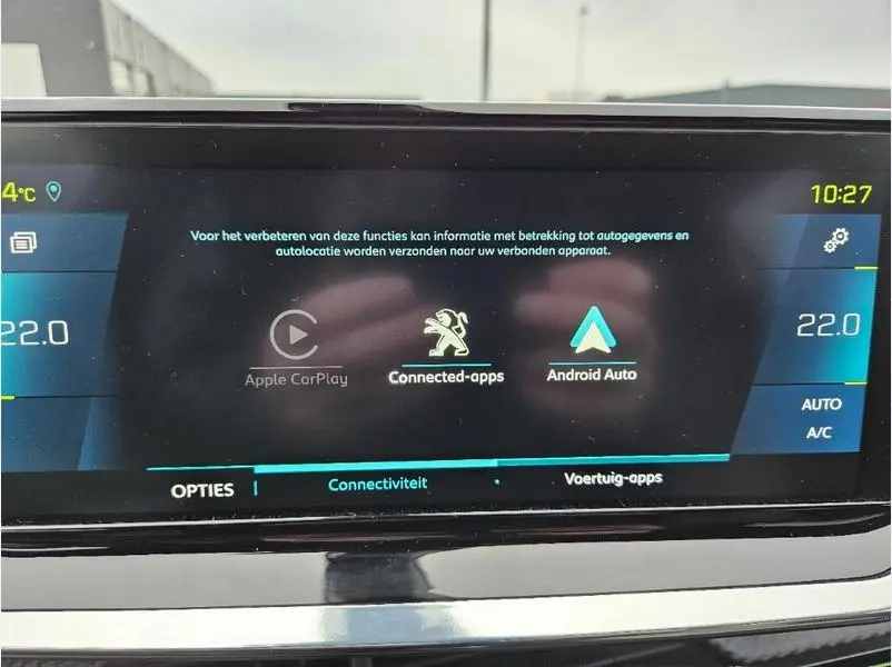 Peugeot e-2008 50 kWh GT 10