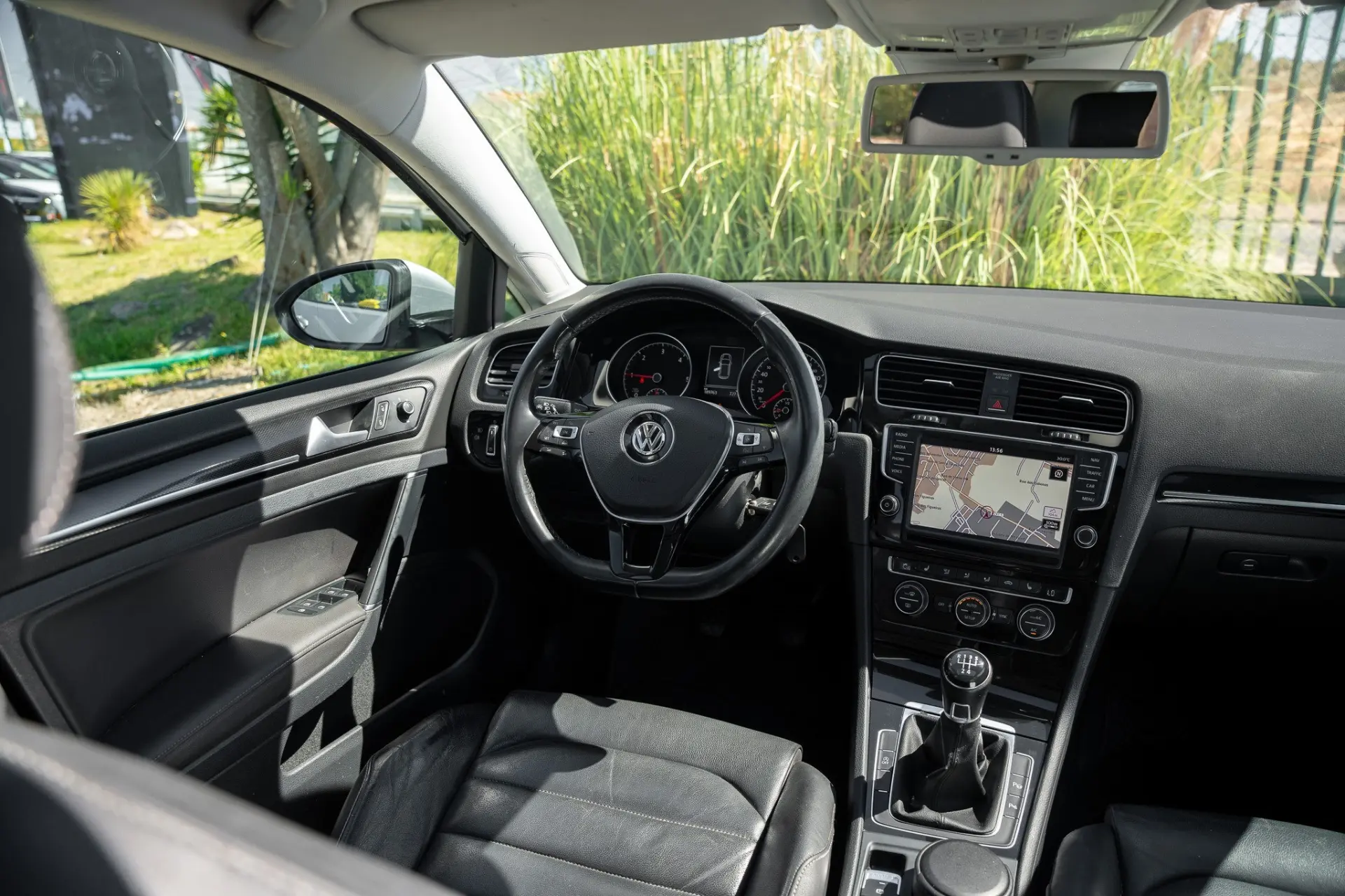 Volkswagen Golf 1.6 TDi Highline 9