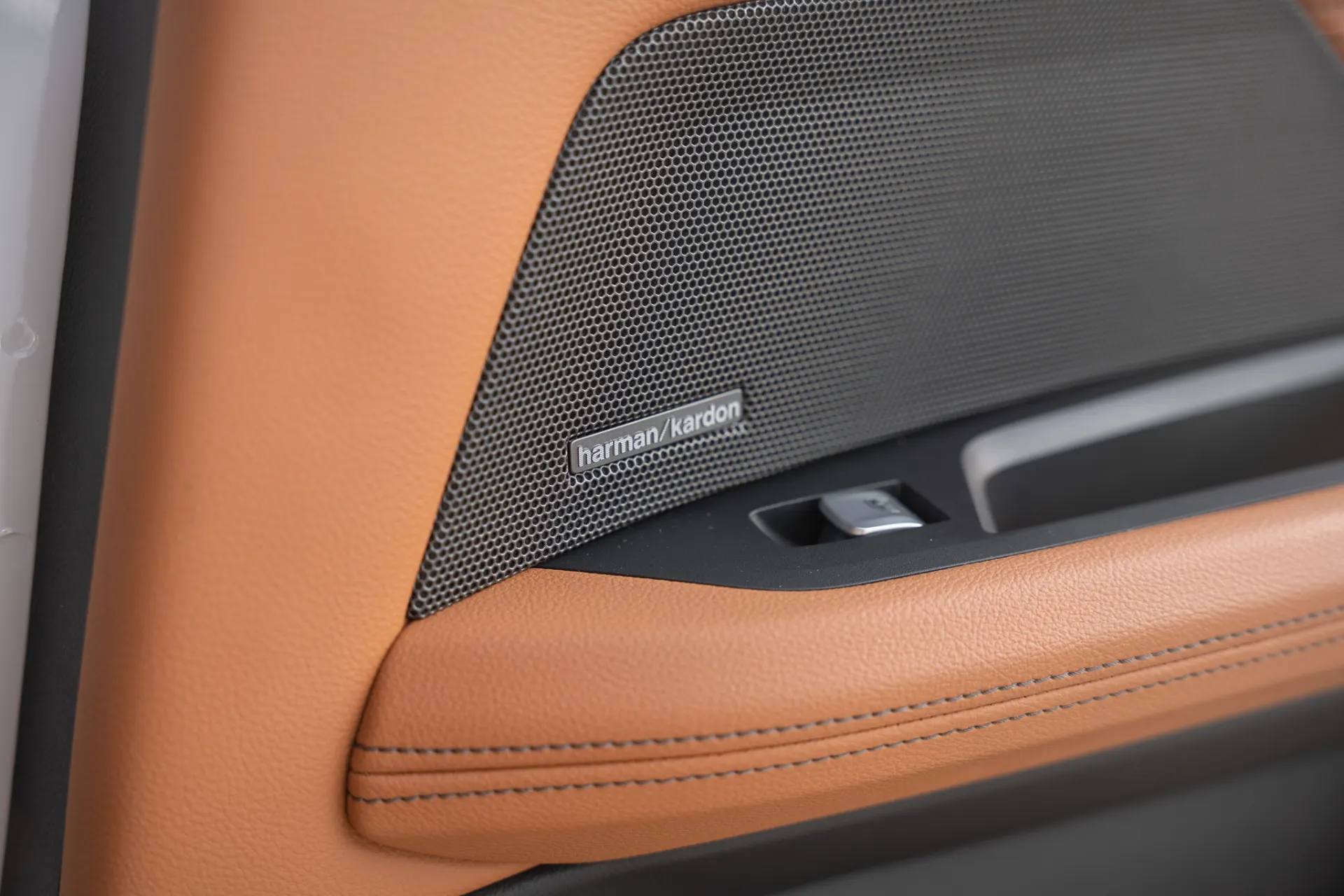 BMW i4 eDrive40 Pack Desportivo M 26