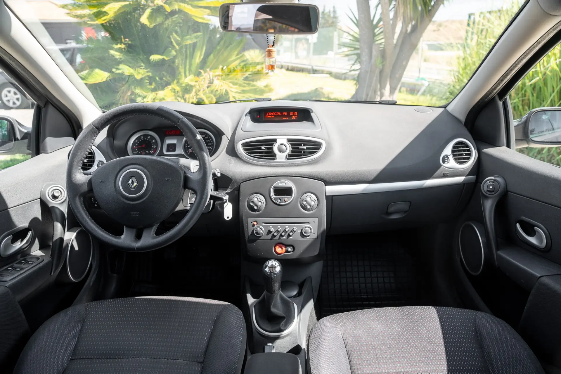 Renault Clio 1.2 TCE Dynamique Sport Edition 8