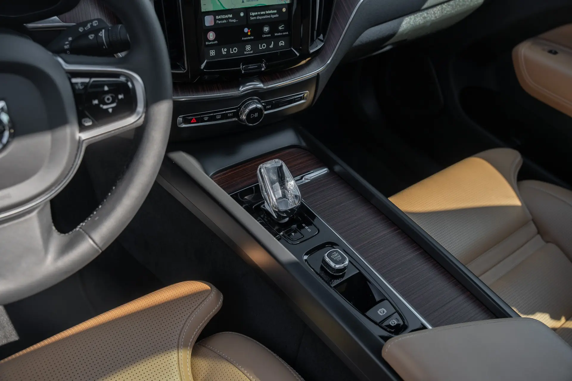 Volvo XC 60 T8 AWD Recharge Ultimate Bright 20