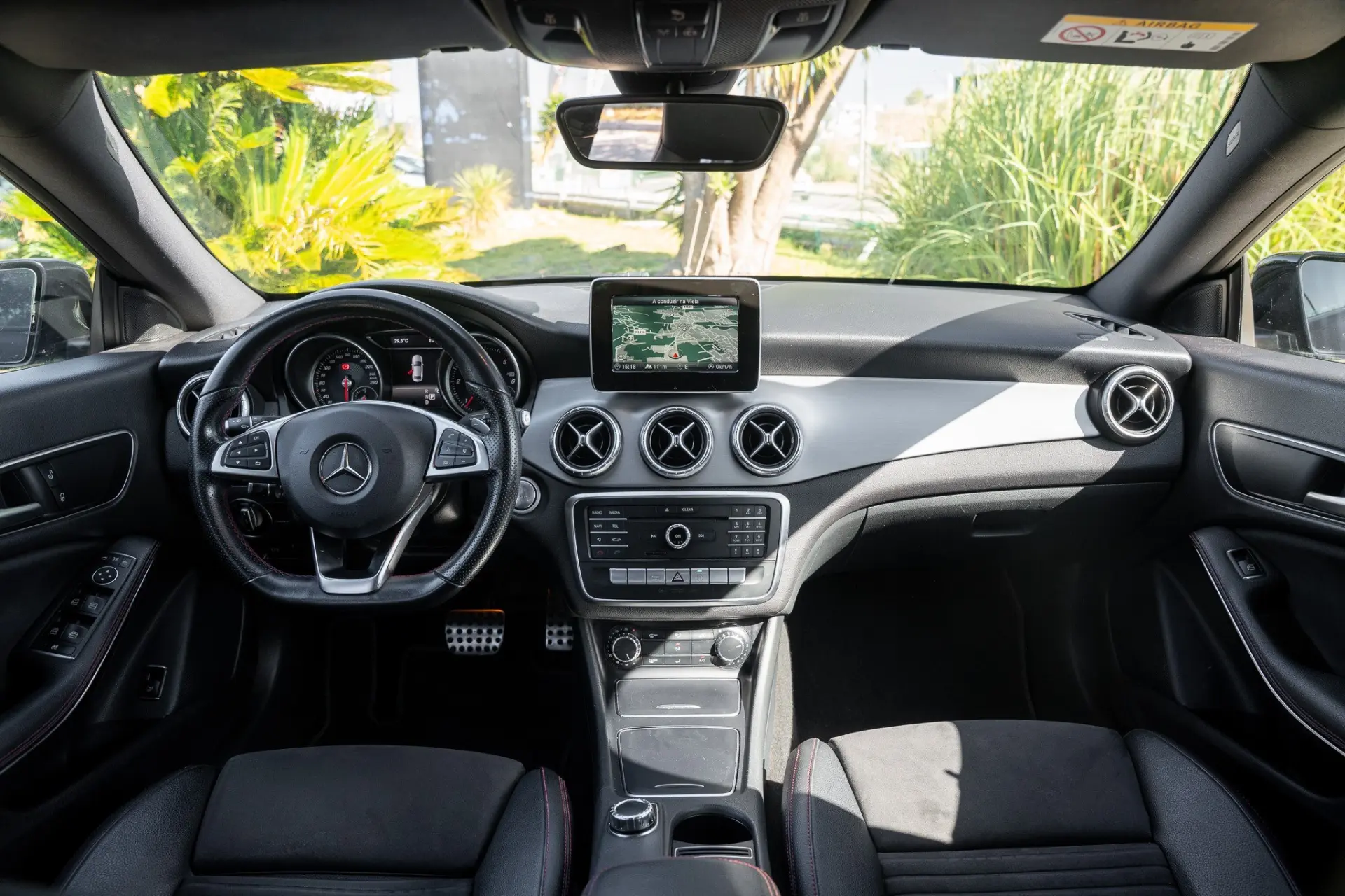Mercedes-Benz CLA 200 d 7G-DCT AMG Line 10