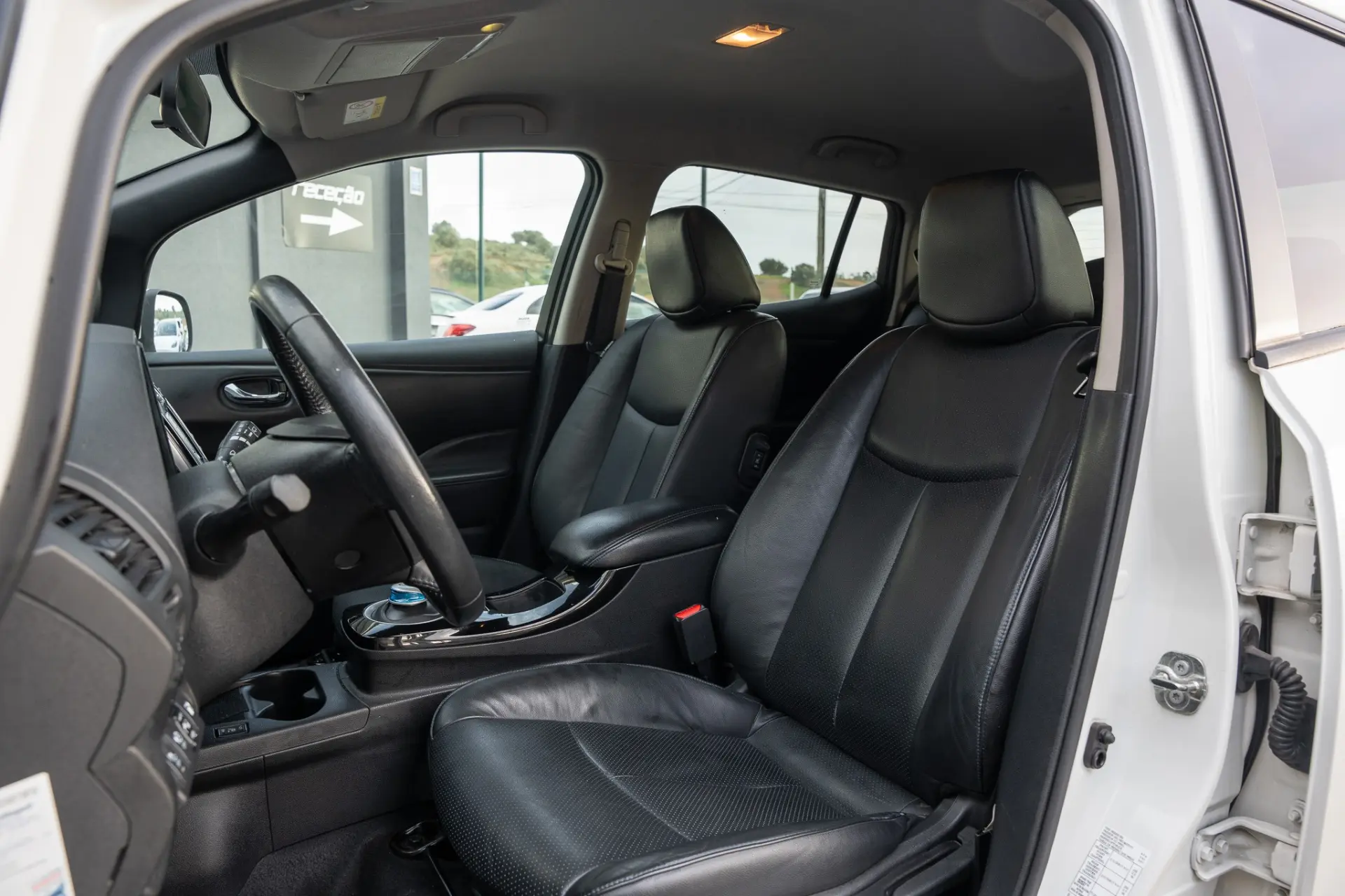 Nissan Leaf Tekna 30 kWh 23