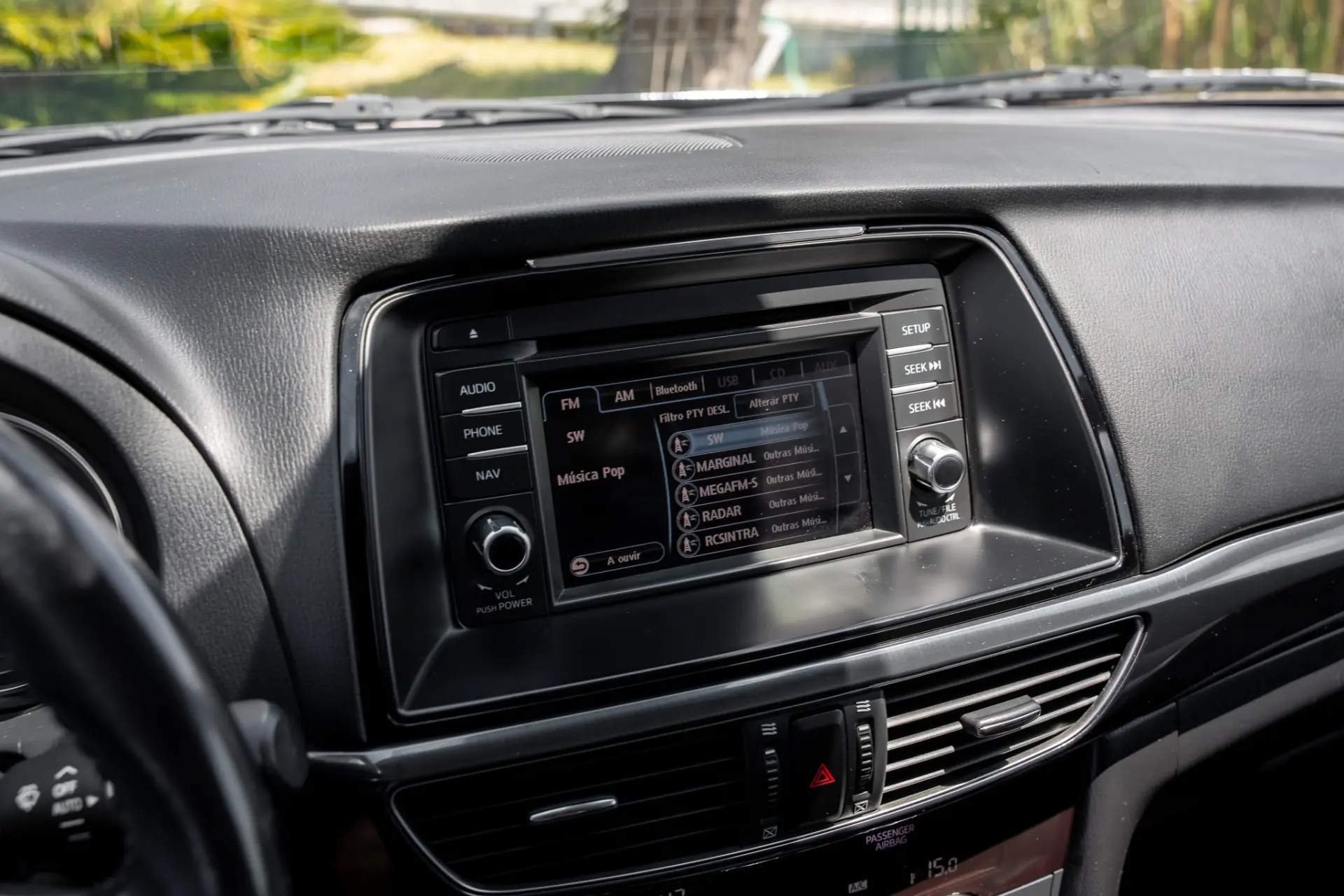 Mazda 6 2.2 SKY-D Excellence Navi 14