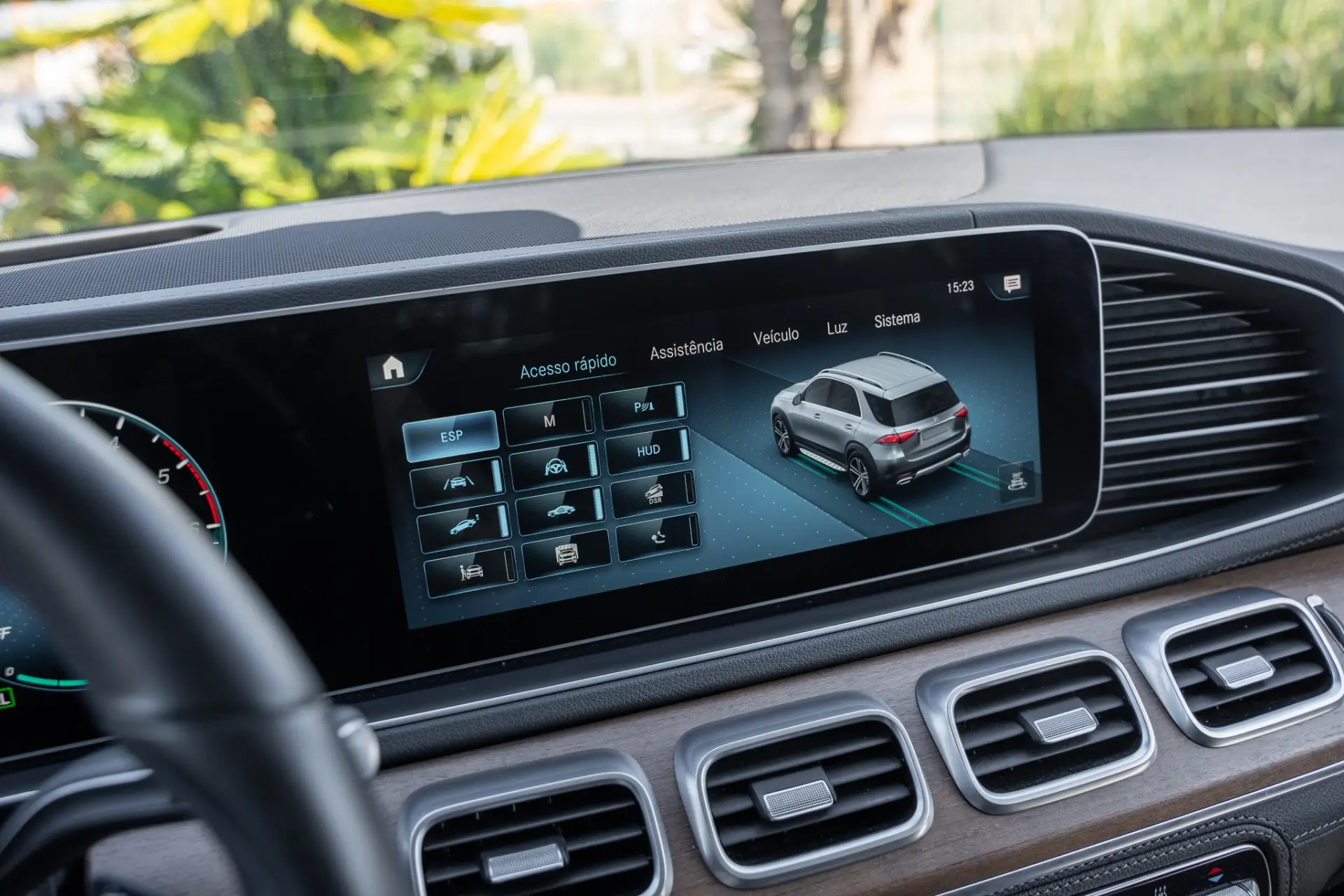 Mercedes-Benz GLE 350 de 4Matic 9G-TRONIC Exclusive 15