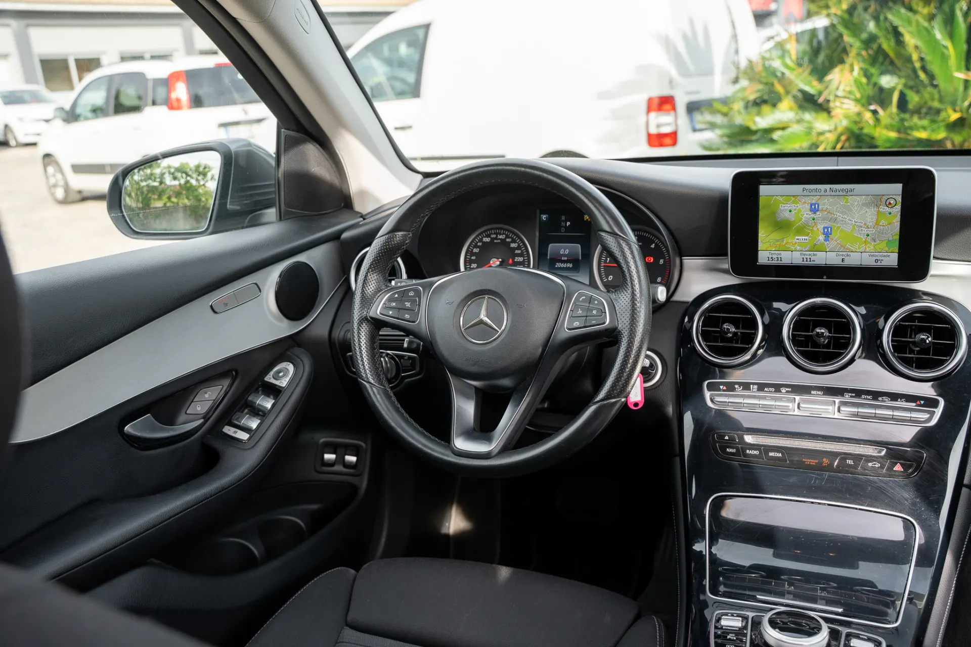 Mercedes-Benz GLC 220 d 4Matic Edition 8
