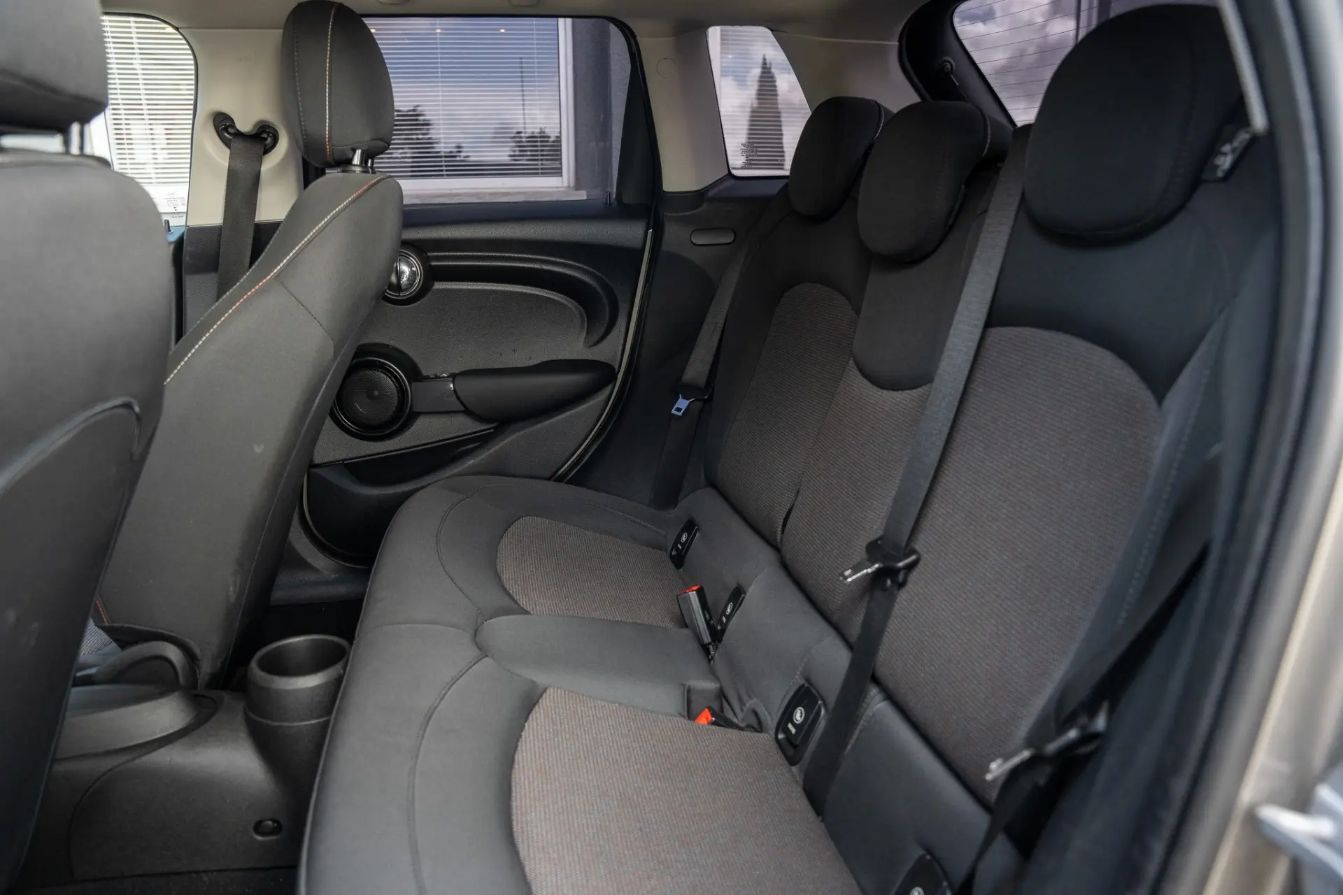 MINI 5 Portas One D 17