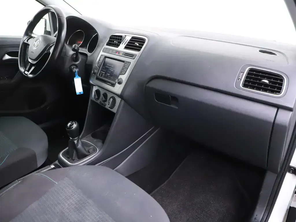 Volkswagen Polo 1.4 TDi BlueMotion 6