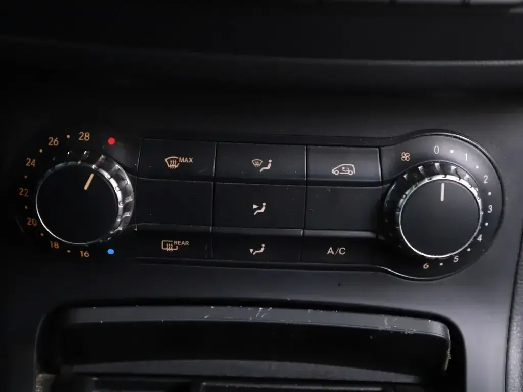 Mercedes-Benz B 180 CDI BlueEFFICIENCY Aut. 17