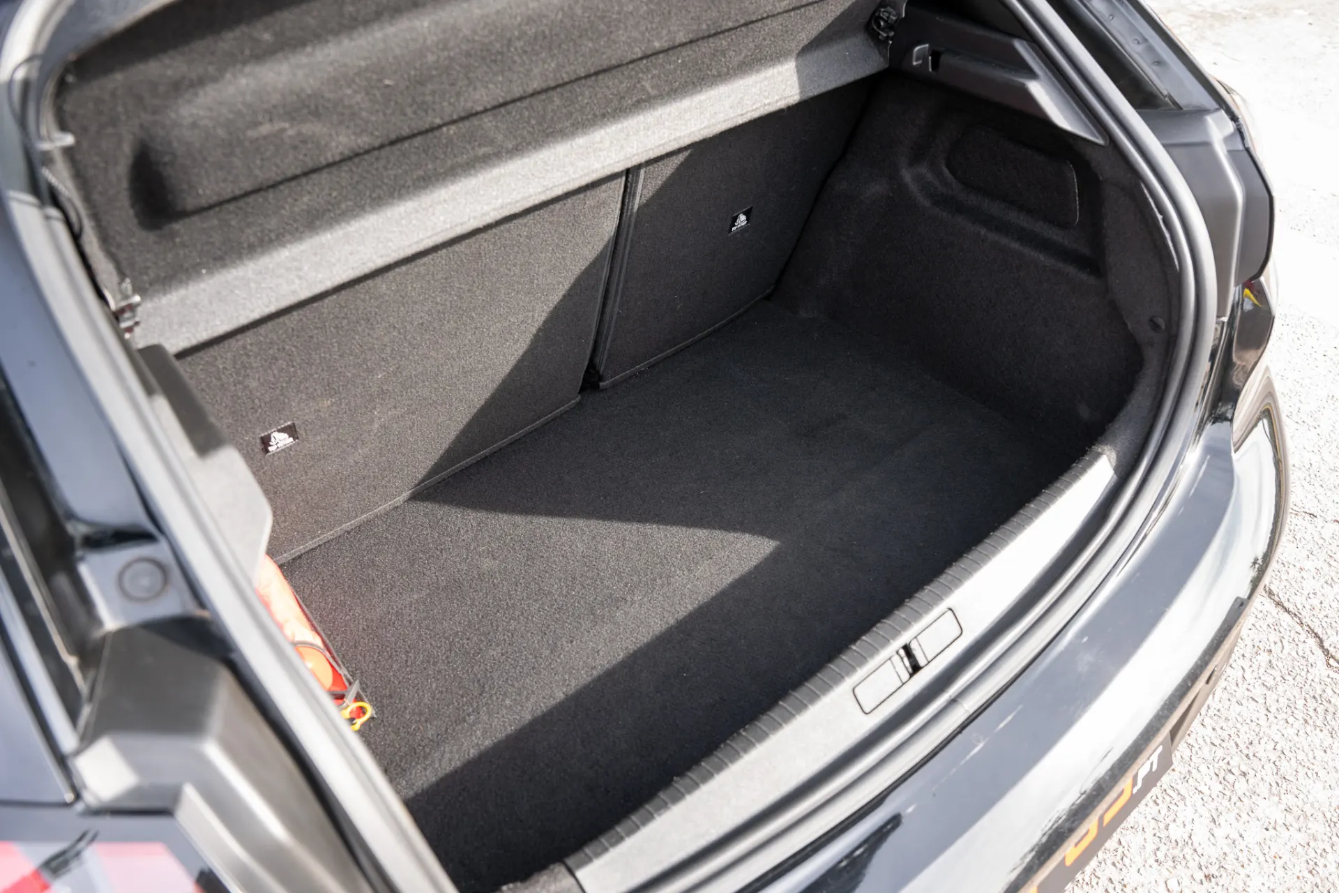 Peugeot 208 1.5 BlueHDi Active 15