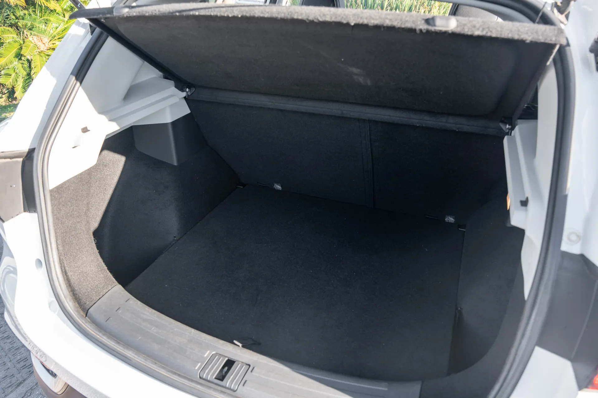 MG ZS EV 44.5 kWh Luxury 21