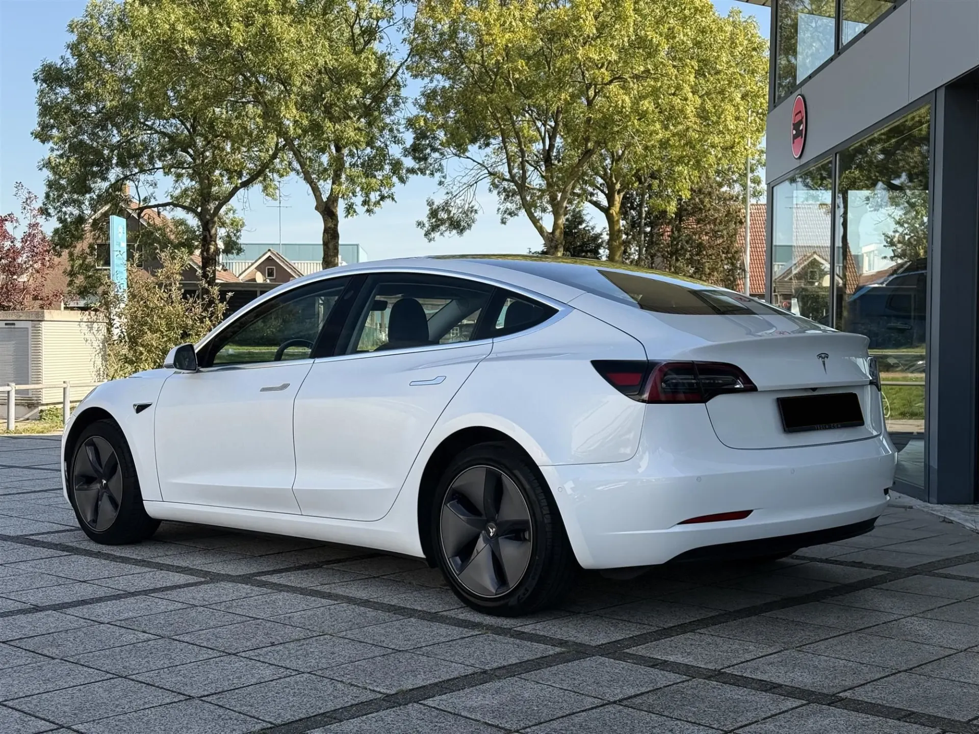 Tesla Model 3 Standard RWD Plus 7