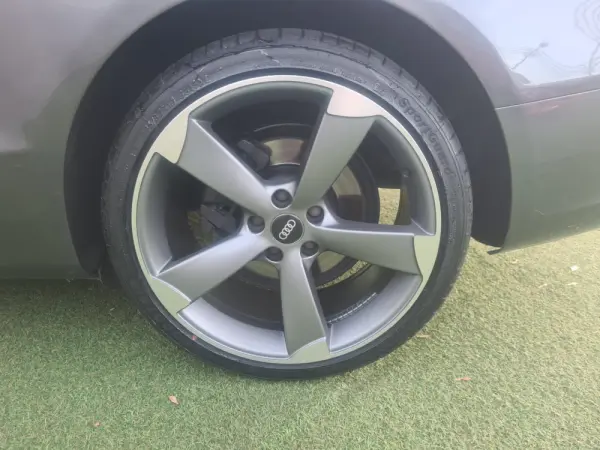Audi A5 2.0 TDI S-line 13