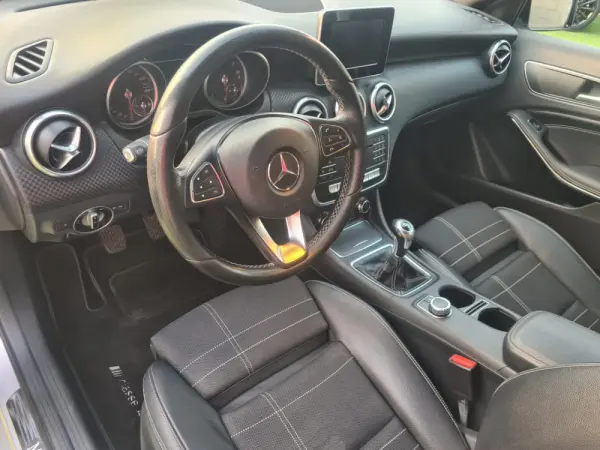 Mercedes-Benz A 200 CDi BlueEfficiency 5