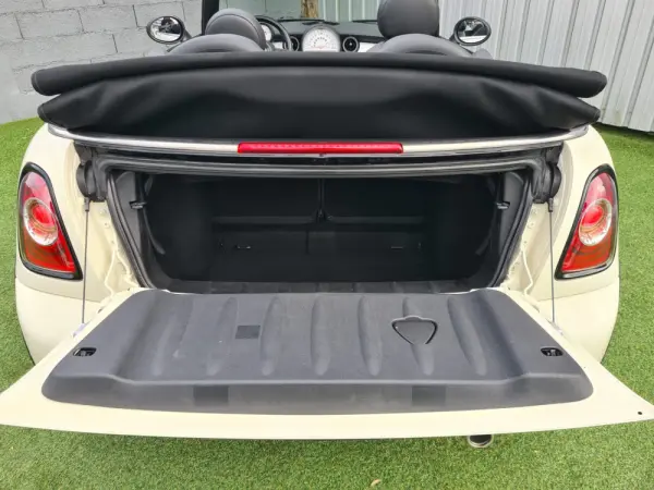 MINI Cabrio Cooper D 14