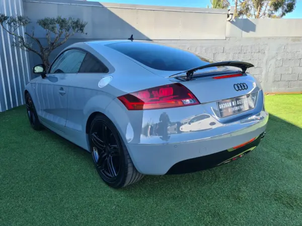 Audi TT Coupé 2.0 TDi quattro S-line 4