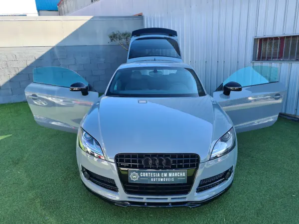 Audi TT Coupé 2.0 TDi quattro S-line 17