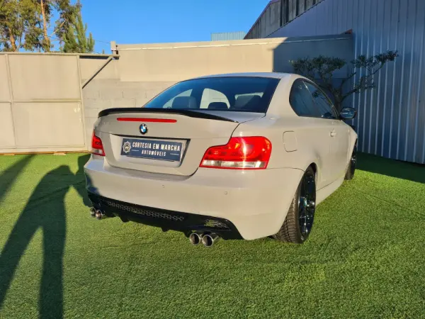 BMW 118 D Coupé Pack M LCI NARDO GREY 4