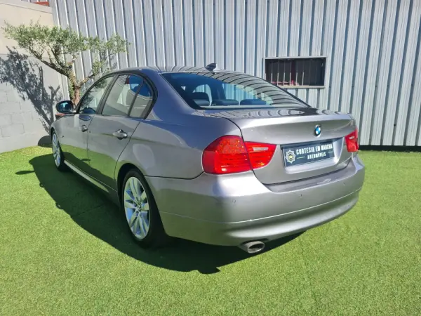 BMW 320 d Sport 3