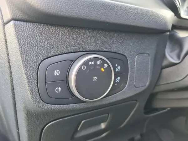 Ford Focus SW 1.5 TDCi Titanium 19