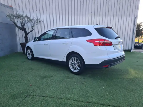 Ford Focus SW 1.5 TDCi Trend ECOnetic 3