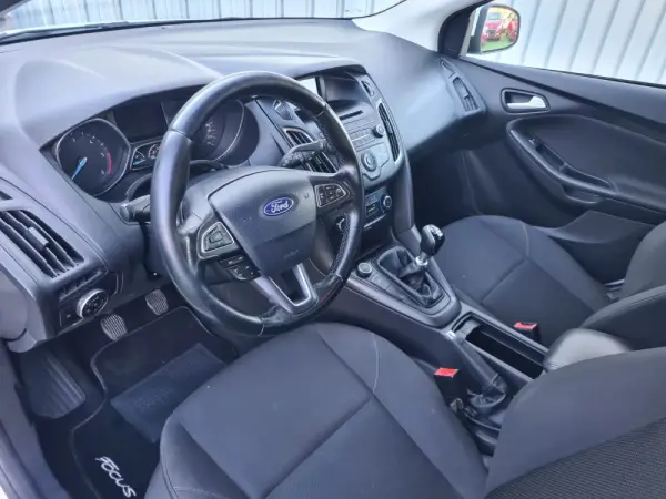 Ford Focus SW 1.5 TDCi Trend ECOnetic 5