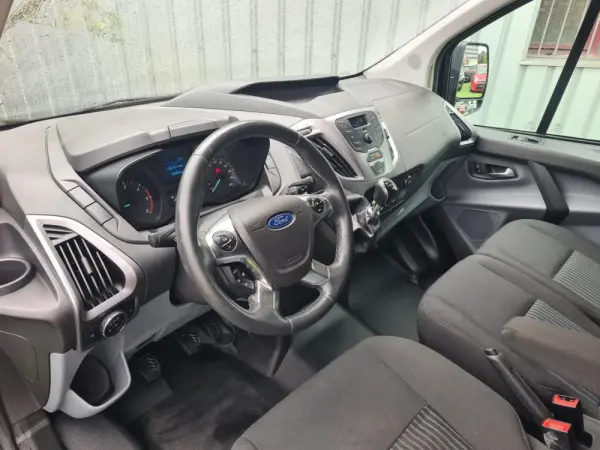 Ford Transit Custom 250L1 2.2 TDCi H1-Tecto Baixo Ambiente 5