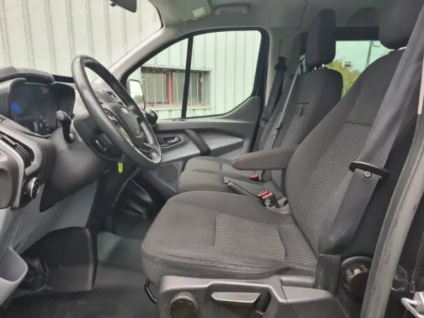 Ford Transit Custom 250L1 2.2 TDCi H1-Tecto Baixo Ambiente 8
