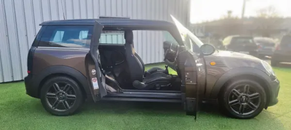 MINI Clubman Cooper D 1.6 6