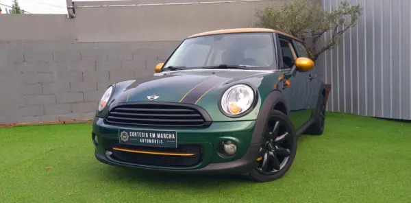 MINI 3 Portas Cooper D 1