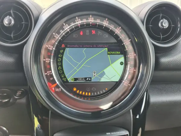 MINI Countryman Cooper D ALL4 Auto 10