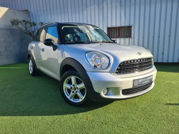 MINI Countryman Cooper D 2