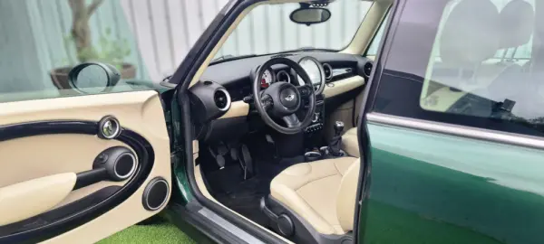 MINI 3 Portas One D 1.6 7