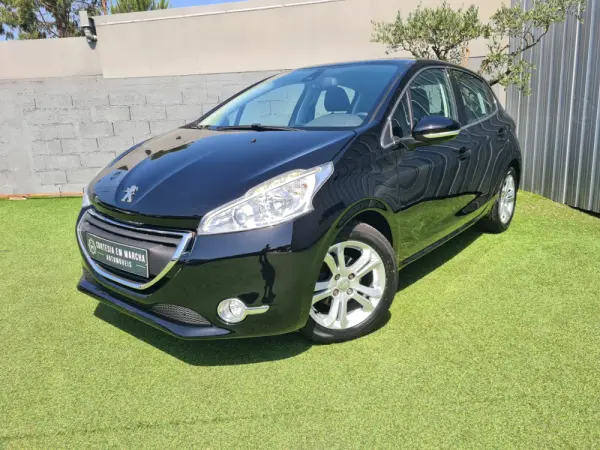 Peugeot 208 1.2 PureTech Active 1