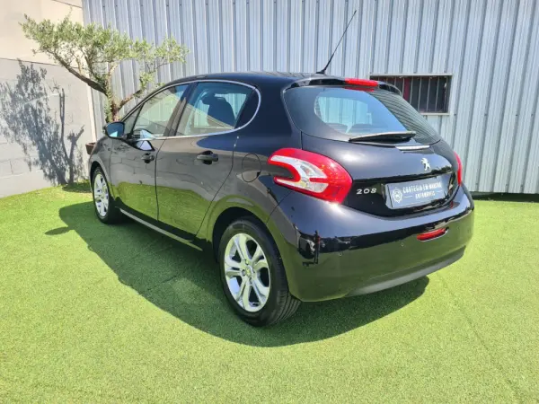 Peugeot 208 1.2 PureTech Active 4