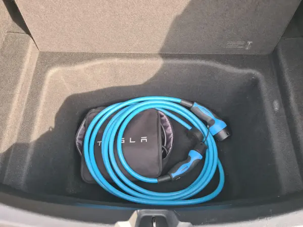 Tesla Model 3 Standard Plus 11