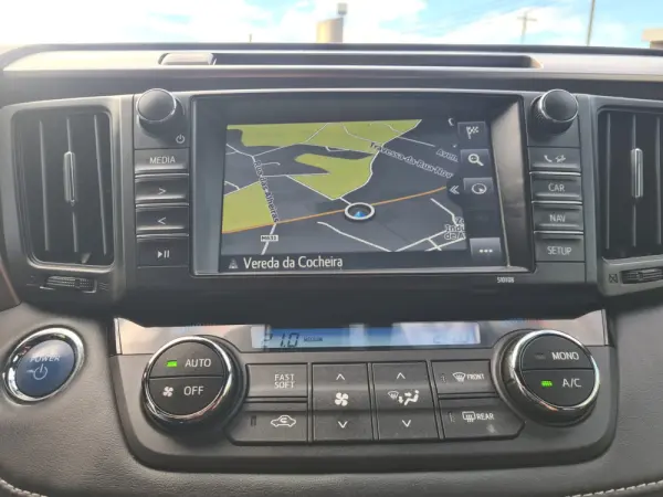 Toyota RAV4 2.5 Hybrid Pure Dark 4x2 8
