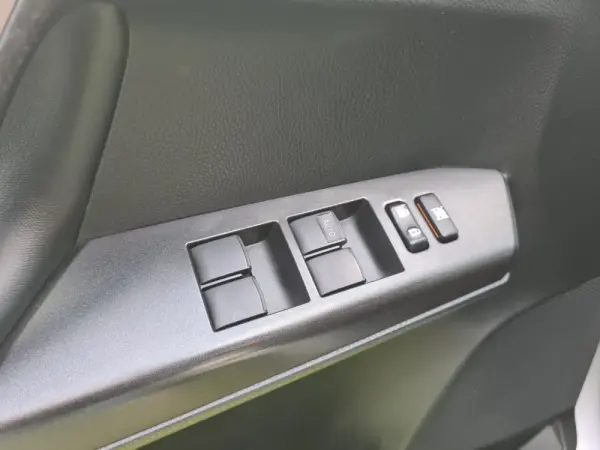 Toyota RAV4 2.5 Hybrid Pure Dark 4x2 11