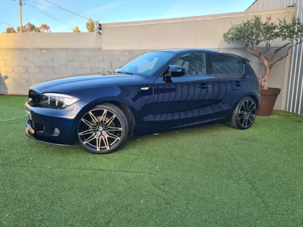 BMW 118 d Pack M 1