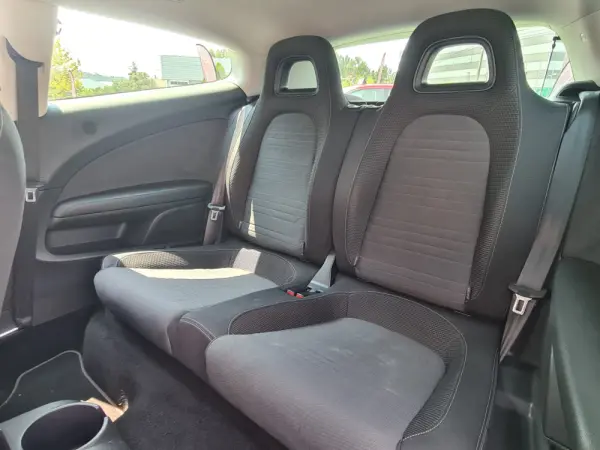 Volkswagen Scirocco 2.0 TDI 9