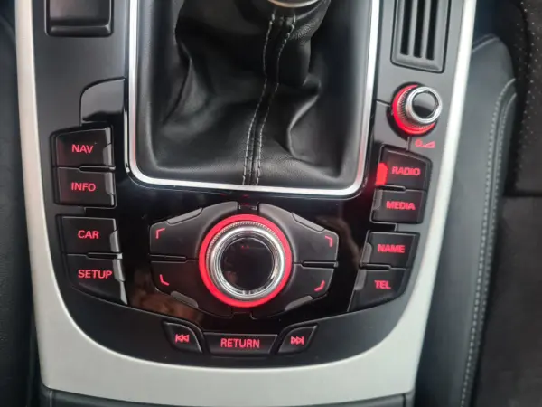Audi A5 2.0 TDI S-line 8