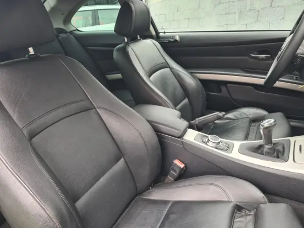 BMW 320 d Coupe 7