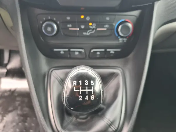 Ford Transit Connect 7