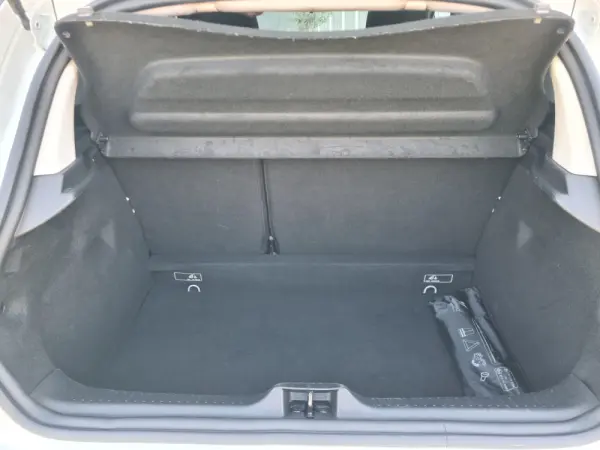 Renault Clio 0.9 TCE Limited 10