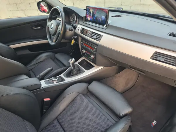 BMW 320 d Sport Line 6
